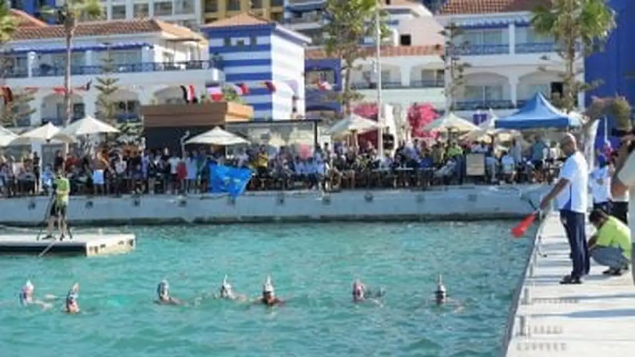 حماية الناشئين في حمامات السباحة: حملات الأندية لتقليل الحوادث وتعزيز السلامة